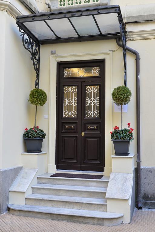 רומא Little Rose Residence מראה חיצוני תמונה